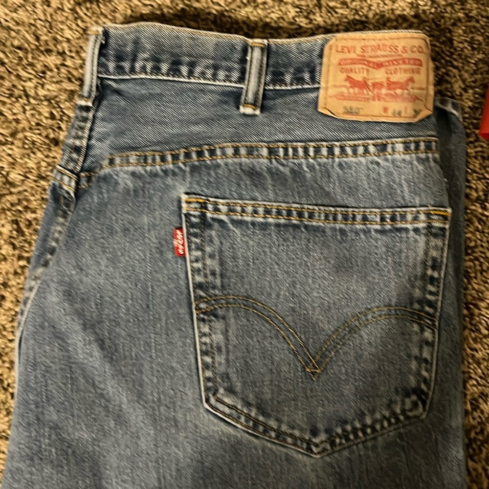Levi’s 550